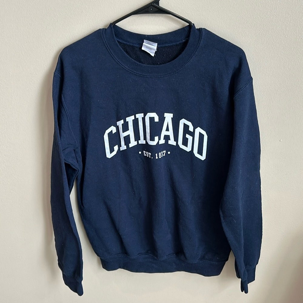 (S) Chicago navy blue crew neck